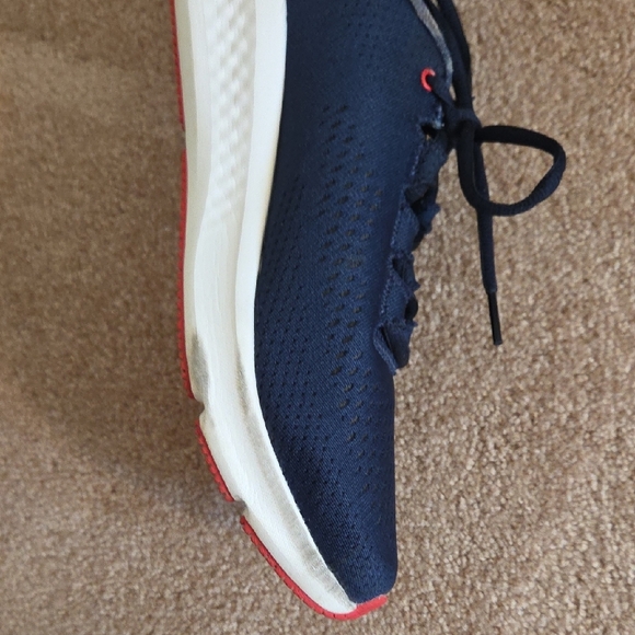 Under Armour Men's Navy and Red Athletic Shoes - Picture 9 of 12